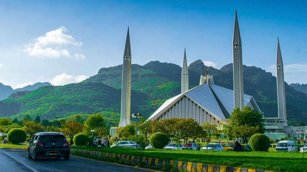 book a tour of Islamabad