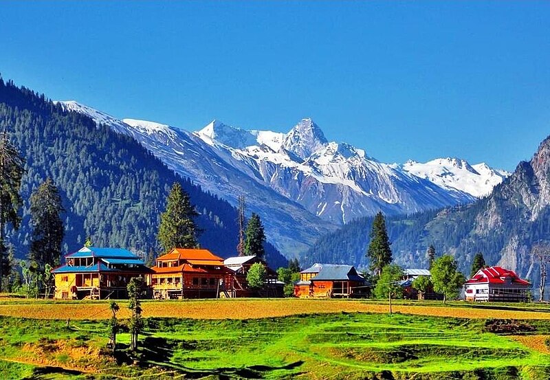 Book a trip to Azad Kashmir